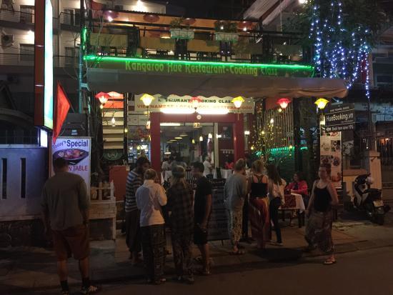 Kangaroo Hue Restaurant & Cooking Class